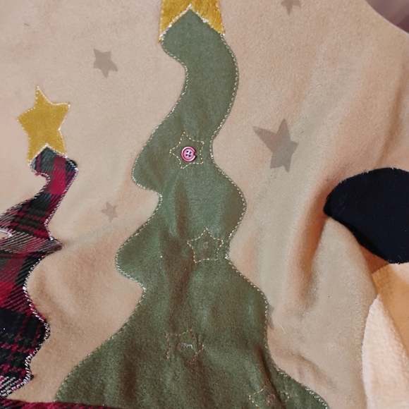 Mistletoe Mountain Holiday Collection Snowman Tree Skirt - Picture 3 of 13